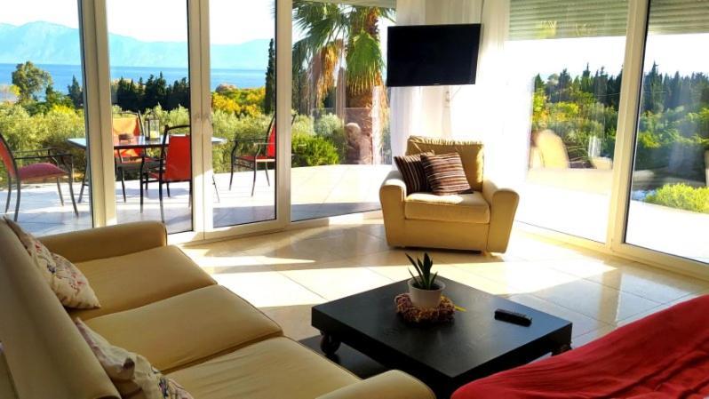 Villa View Διαμερισμα Loukissia Esterno foto