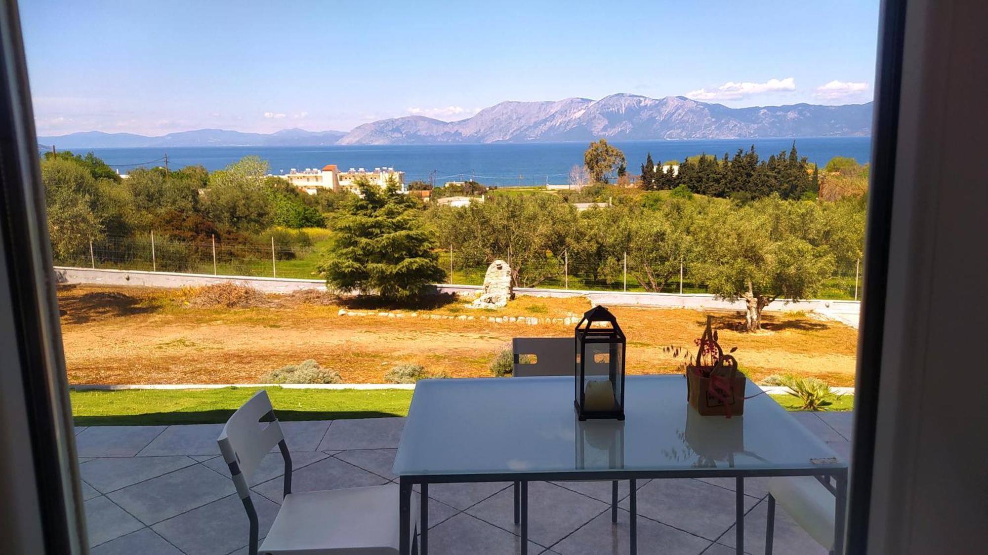 Villa View Διαμερισμα Loukissia Esterno foto